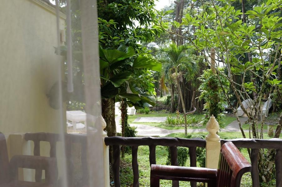 Bhumiyama Plus Koh Chang Bagian luar foto