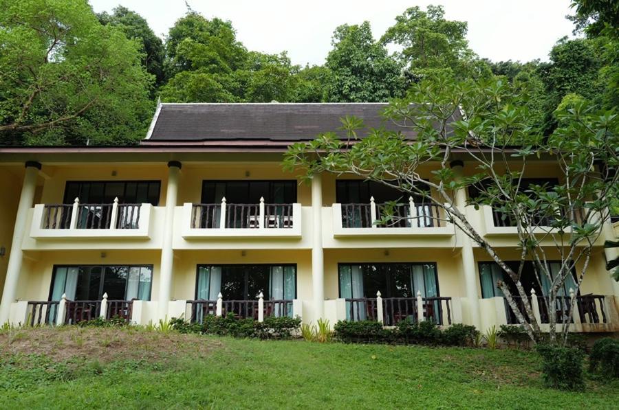 Bhumiyama Plus Hotel Koh Chang Bagian luar foto